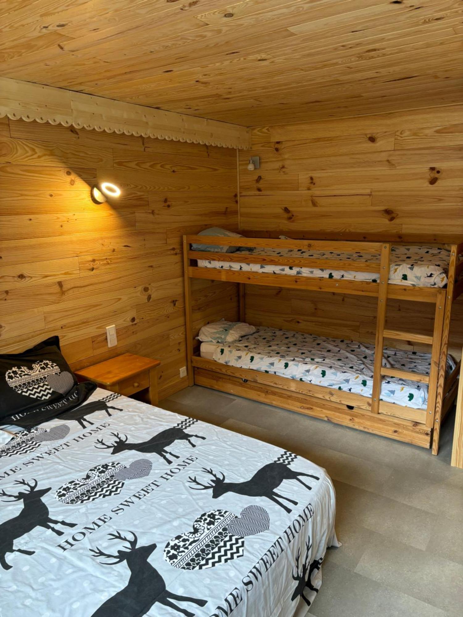 L'Oursiere A Saint Mamet Apartment Ngoại thất bức ảnh