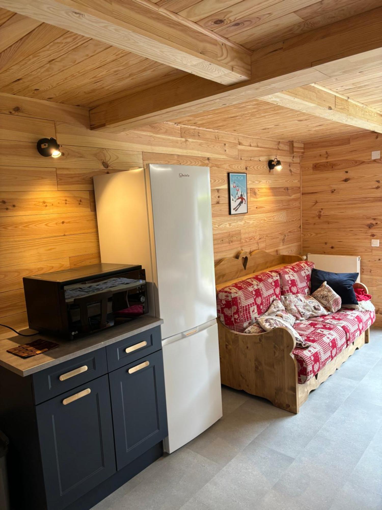 L'Oursiere A Saint Mamet Apartment Ngoại thất bức ảnh